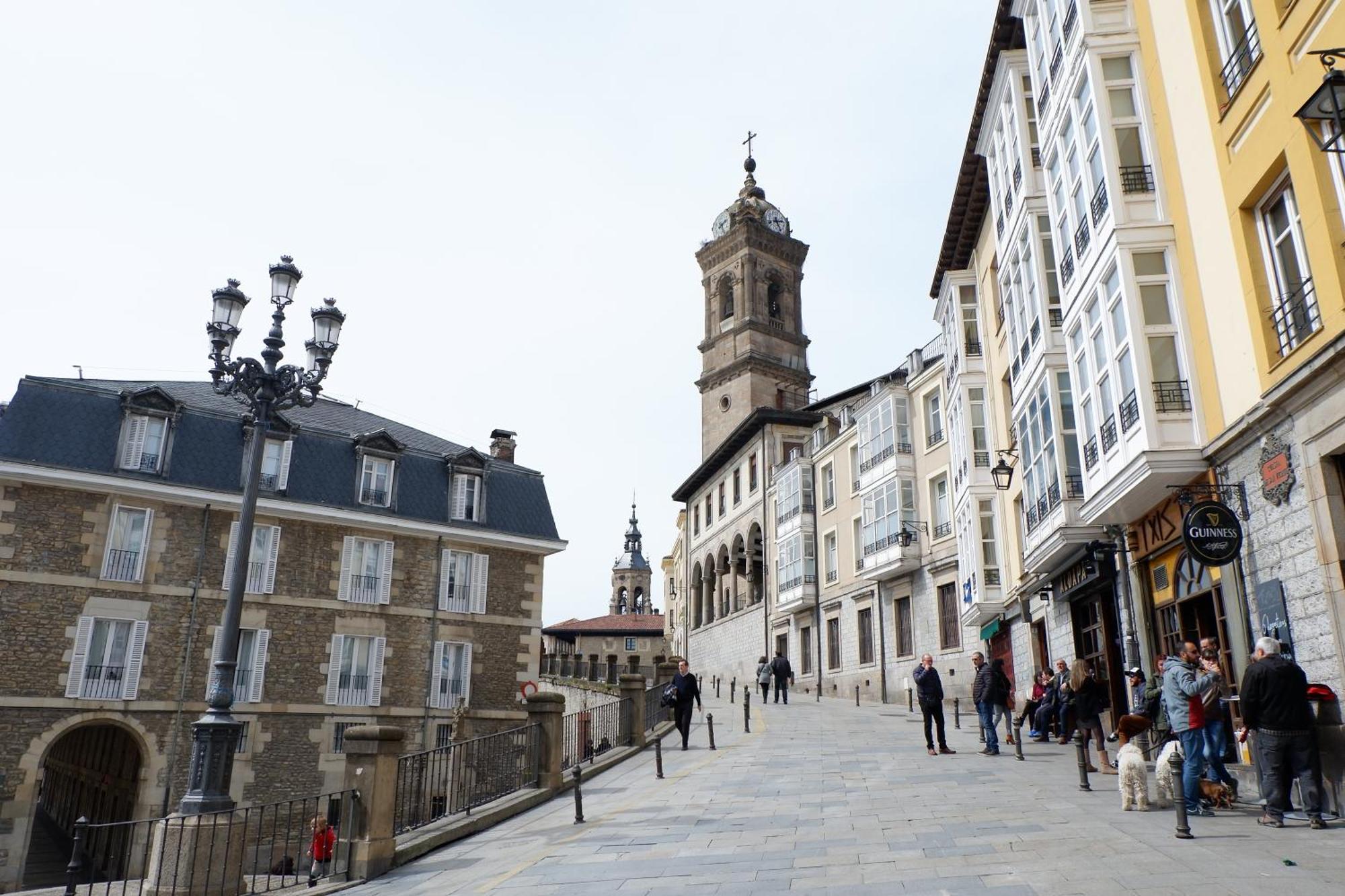 Apartamento Pintoreria Casco Medieval 비토리아개스테즈 외부 사진